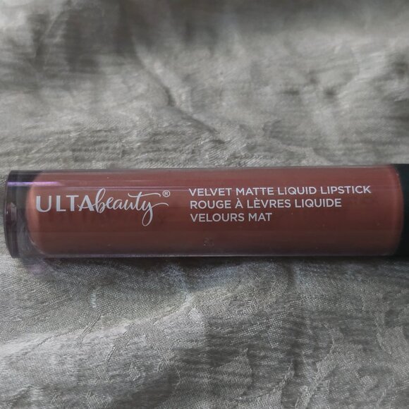 20 PIECE NEW & USED Ulta Beauty Makeup Skin & Bag Collection $200+ MSRP - Picture 10 of 16